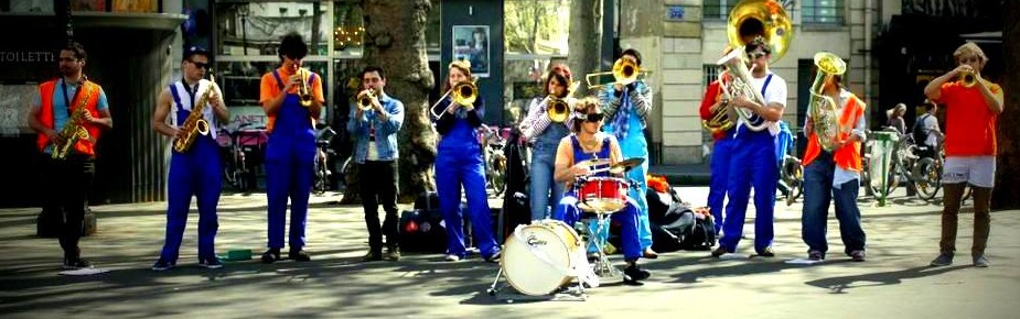 La Brass de Pneu, Fanfare Paris, Fanfare étudiante