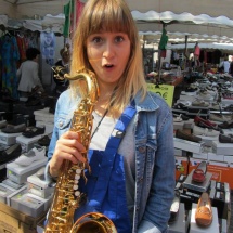 Emma - Saxophoniste à la Brass de Pneu